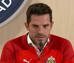 Fernando Gago exhibe al culpable de su salida de Chivas