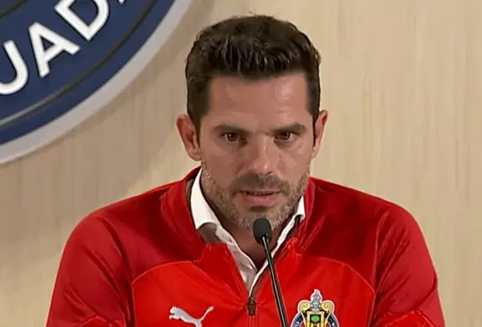 Fernando Gago reveló al culpable de su salida de Chivas.