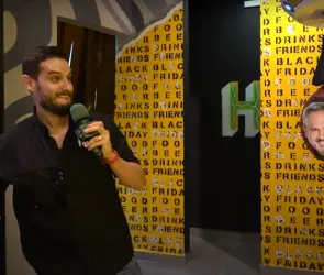 Adrián Marcelo compara a Arath y Gala Montes con una pera de box