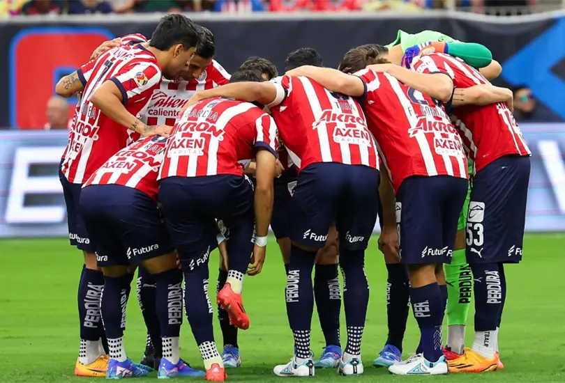 El equipo del Guadalajara ya tiene en la mira a quién ocupará el lugar de Fernando Gago El equipo del Guadalajara ya tiene en la mira a quién ocupará el lugar de Fernando Gago