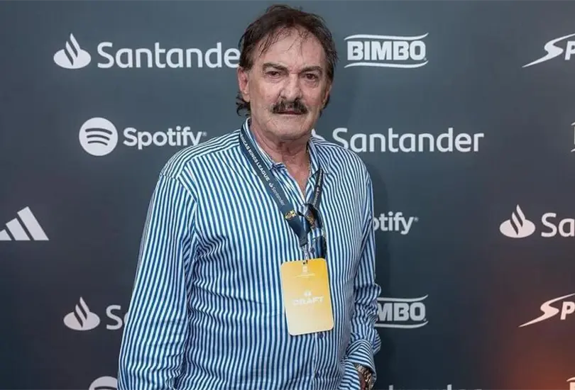 El t&eacute;cnico sorprendi&oacute; con el siguiente paso en su trayectoria.