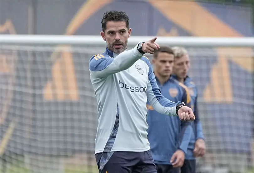 Boca Juniors mand&oacute; un pol&eacute;mico mensaje con Fernando Gago vs Chivas