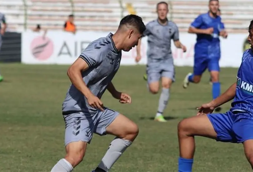 Jos&eacute; Cobi&aacute;n dio 8 asistencias en un partido