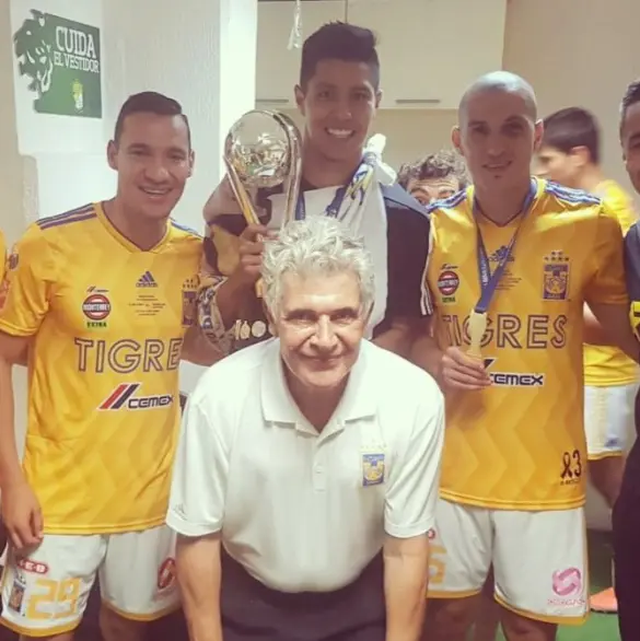 Ex de Tigres revela que estuvo cerca de golpear al Tuca Ferretti