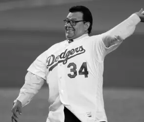 Filtran extraña causa de muerte de Fernando Valenzuela