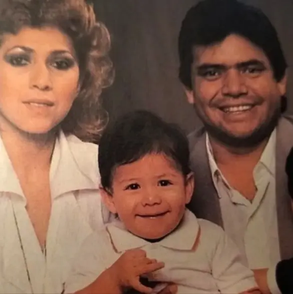 La emotiva historia de amor de Fernando Valenzuela y Linda Burgos