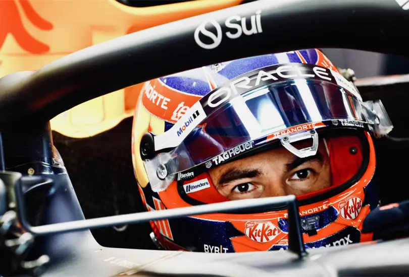 Sergio P&eacute;rez sigue sin poder recuperar el buen paso en la F1, ahora suma un nuevo tropiezo en la clasificaci&oacute;n del GP M&eacute;xico, donde marchar&aacute; desde las posiciones m&aacute;s lejanas.