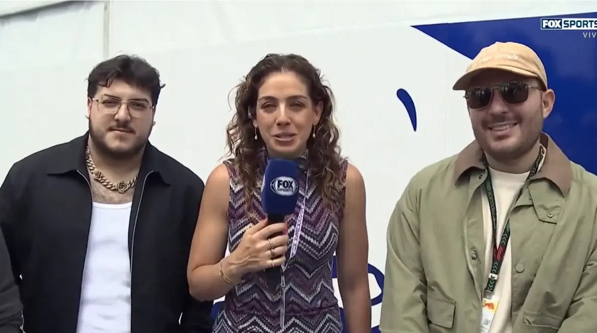 Varios famosos se dieron cita para presenciar el Gran Premio de México como fue el caso de Grupo Frontera.