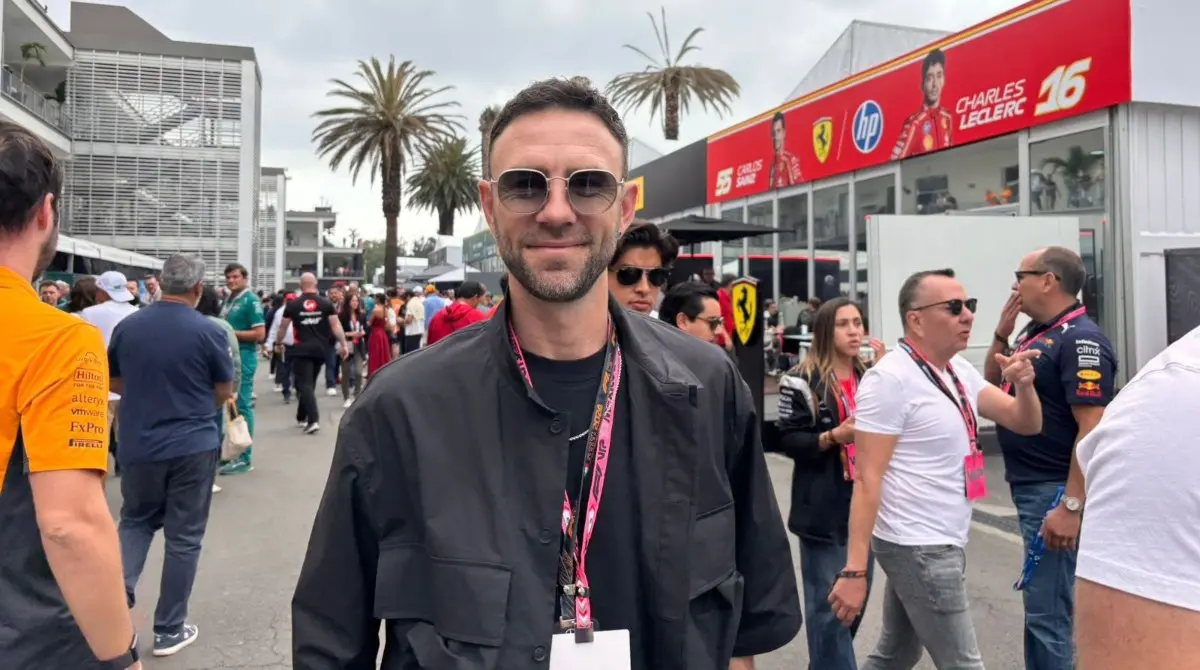 Miguel Layún de igual manera apareció en la F1.