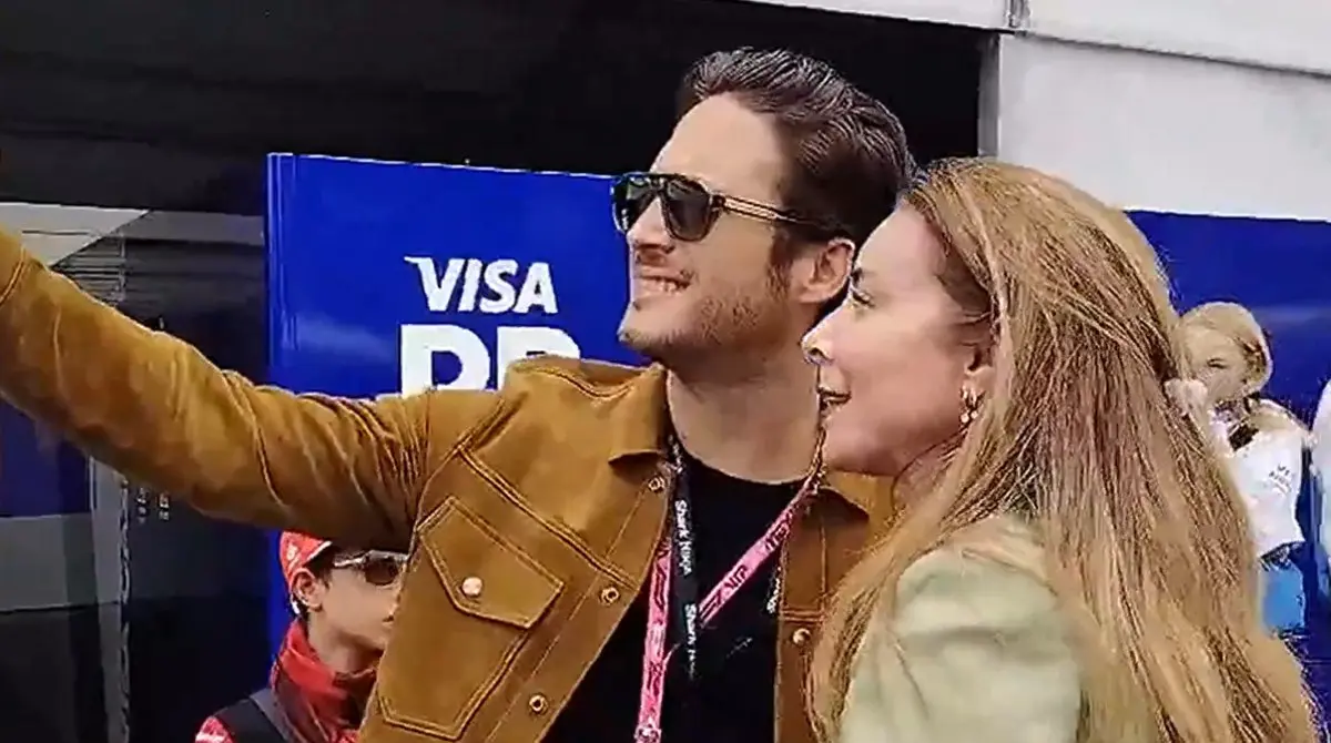 Diego Boneta llamó la atención entre los asistentes.