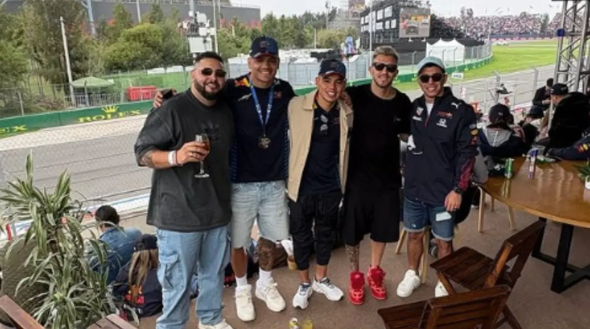 Algunos futbolista de Cruz Azul como Gabriel Fernández, Erik Lira, Charly Rodríguez y Gonzalo Piovi también asistieron.