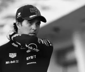 Checo Pérez sería echado de Red Bull antes de acabar la temporada