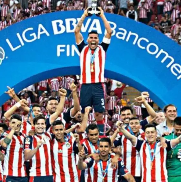 Chivas buscará repatriar a dos campeones del Clausura 2017