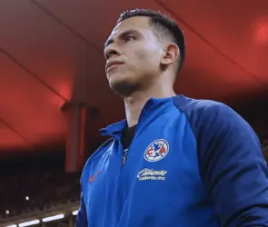 Malagón, nominado entre los mejores arqueros del mundo en 2024