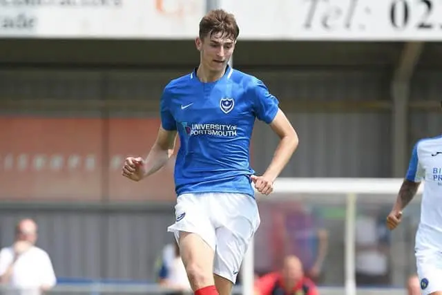 Matthew Casey en su etapa de estudiante universitario Matthew Casey en su etapa de estudiante universitario