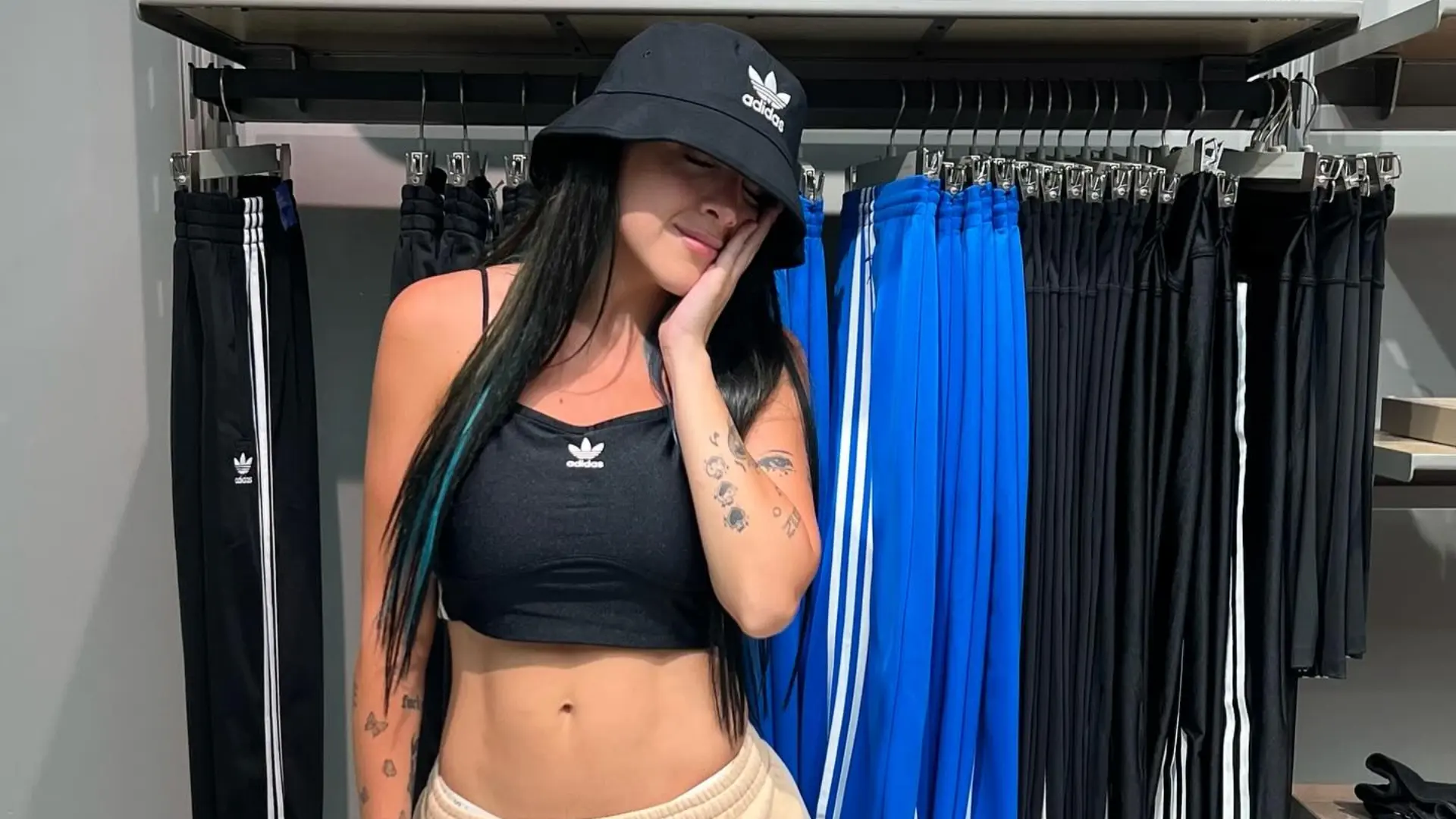 Se ha convertido en un ícono femenino de nuestro país detrás de las tornamesas.