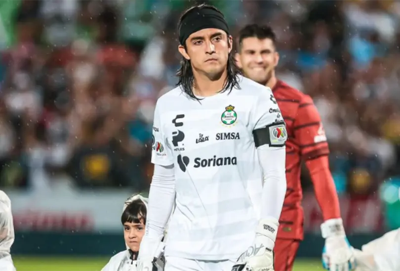 El arquero Carlos Acevedo pidi&oacute; disculpas a la afici&oacute;n guerrera por el mal momento que pas&oacute; Santos en este torneo y asegura que los errores sirven para crecer.