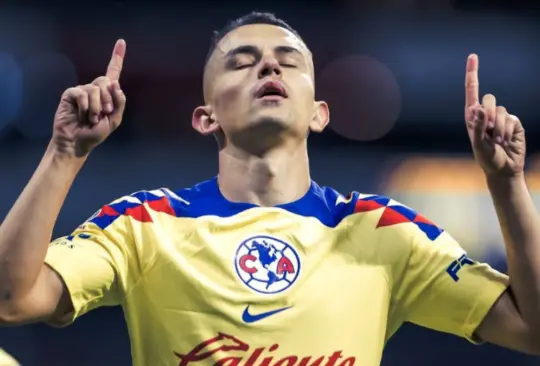 Álvaro Fidalgo ha destacado en la Liga MX con el América y es reconocido como uno de los mejores futbolistas en generar juego dentro de la cancha.