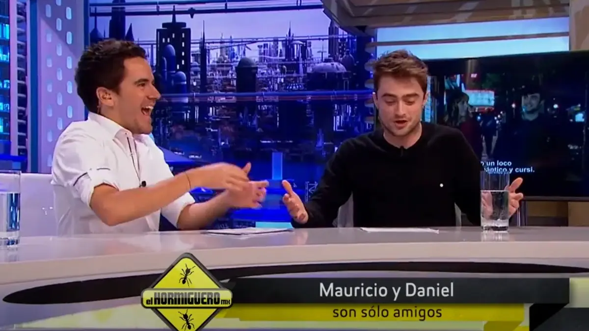 Daniel Radcliffe ha brillado en el mundo de la actuación, pero eso no impidió que pisara TV Azteca para el programa del 'El Hormiguero'.