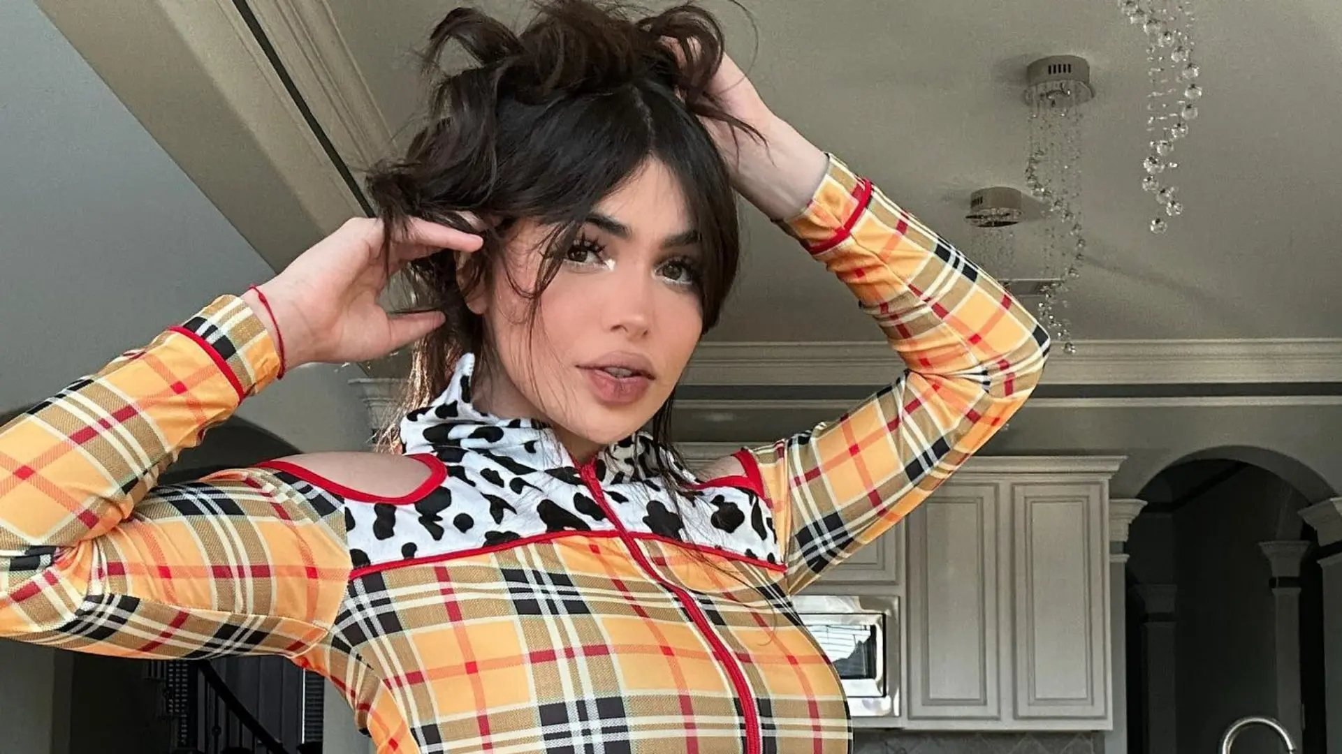 Tiktok es donde presume más seguidores, llegando a casi 4 millones y medio.