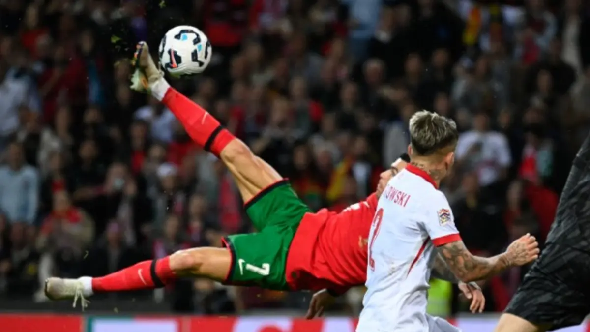 Cristiano Ronaldo marca GOLAZO de chilena vs Polonia (VIDEO) - Soy Referee