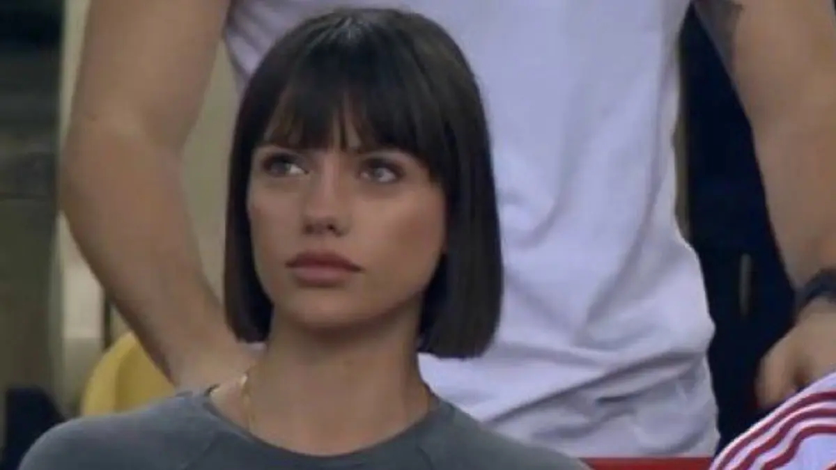 Esta chica nacida en el 2000 es originaria de Kosovo, aunque en 2004 emigró a Alemania debido a los problemas políticos del país balcánico.