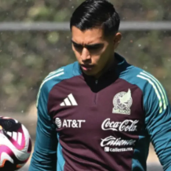 El mensaje de Malagón tras la titularidad de Ochoa en el Tri