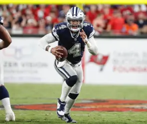 El contrato de Dak Prescott: ¿una bendición o una maldición para Cowboys?