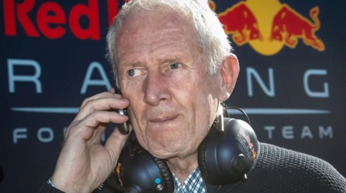  Helmut Marko nuevamente criticó a Checo Pérez por su rendimiento 