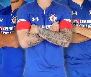 Campeón con Cruz Azul agrede a aficionado de su equipo