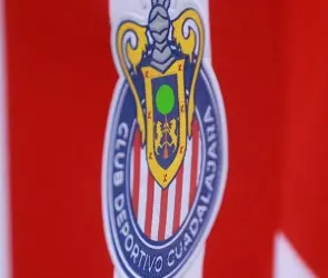Chivas cierra sus primeros fichajes para el Clausura 2025