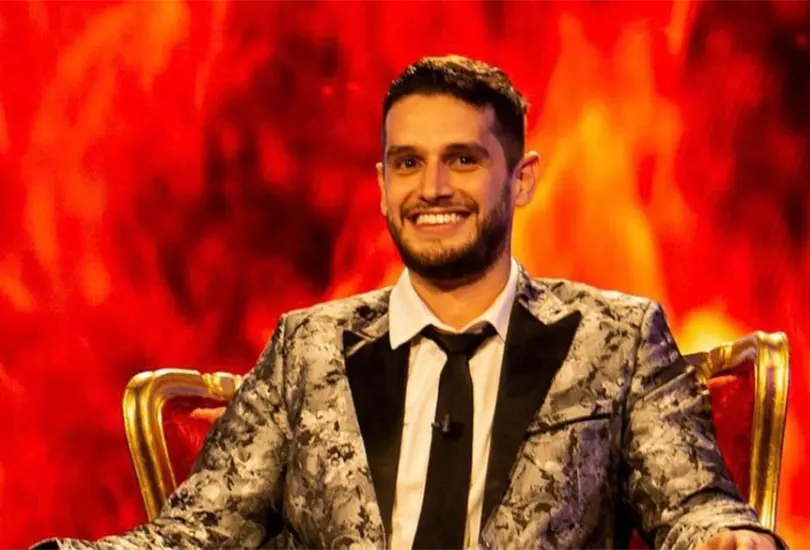 El Yotuber volvió a atacar a Televisa El Yotuber volvió a atacar a Televisa