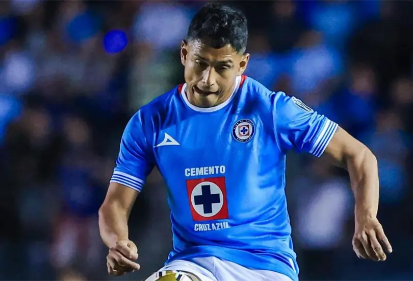 El futbolista es uno de los elementos más cuestionados en el juego que define al finalista. El futbolista es uno de los elementos más cuestionados en el juego que define al finalista.