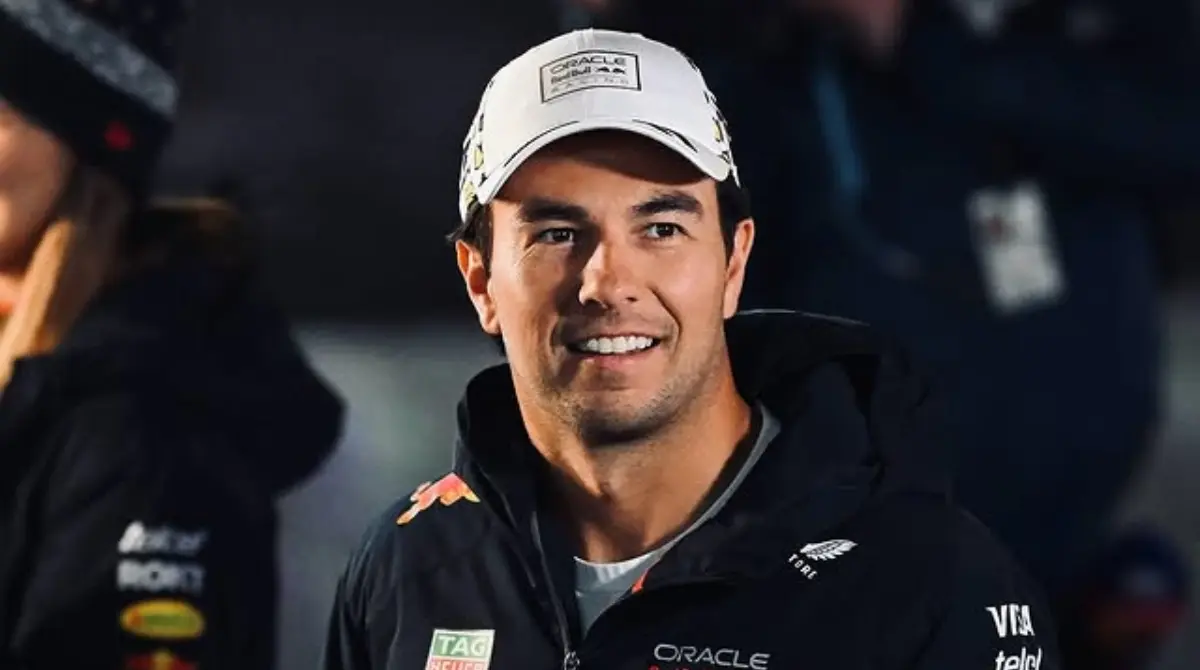 La prueba de que Checo Pérez se quedaría en Red Bull Soy Referee