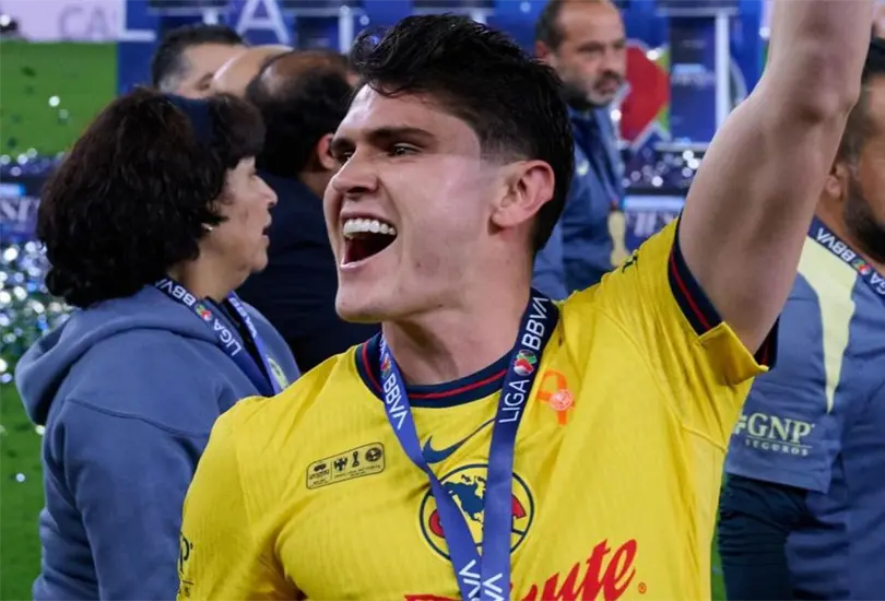 El futbolista solt&oacute; una frase que llam&oacute; mucho la atenci&oacute;n en redes sociales.