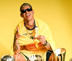 Exhiben al Chicote Calderón completamente borracho tras el tricampeonato