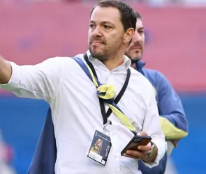 ¿Ayuditas? Exhiben a Santiago Baños por quejas ante Comisión de Árbitros