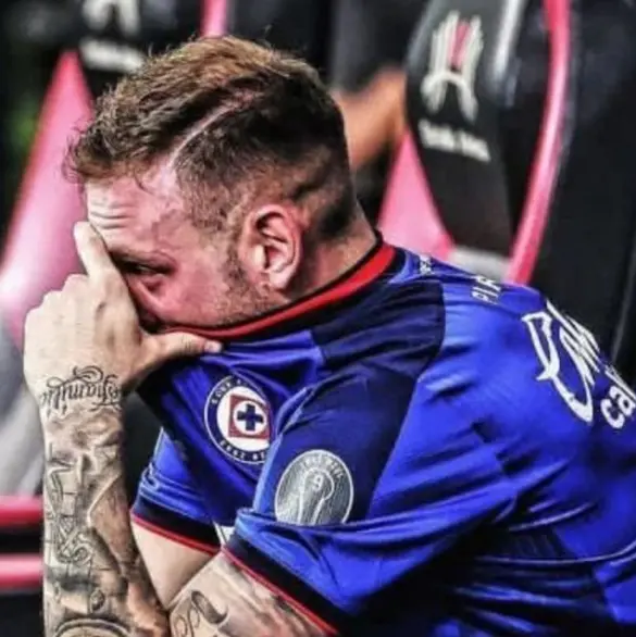 Rodolfo Rotondi rompe el silencio tras el hate de la afición de Cruz Azul