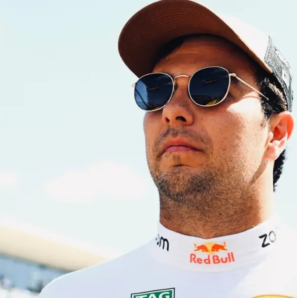 La escudería que podría darle un lugar a Checo Pérez en la Fórmula Uno