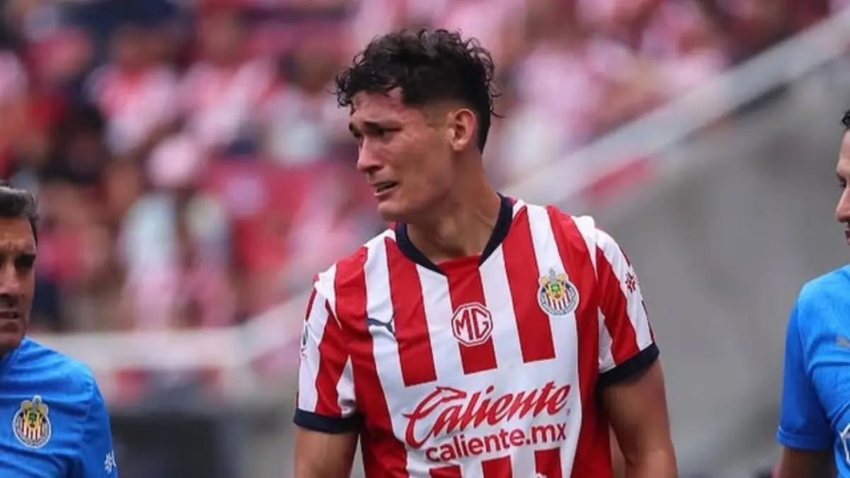  Chiquete Orozco tuvo que regresar a Chivas. 