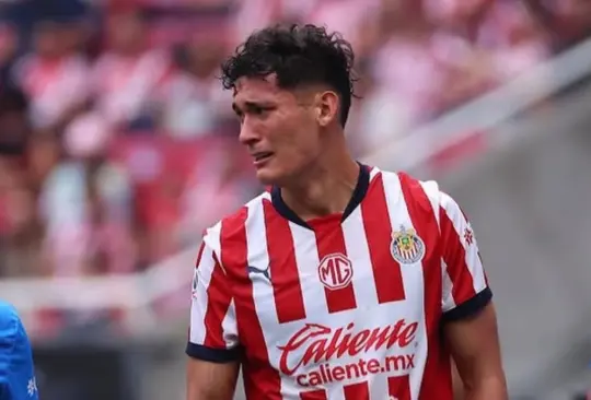 Chiquete Orozco tuvo que regresar a Chivas.