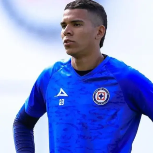 Cruz Azul ganaría una millonada con la venta de Kevin Mier