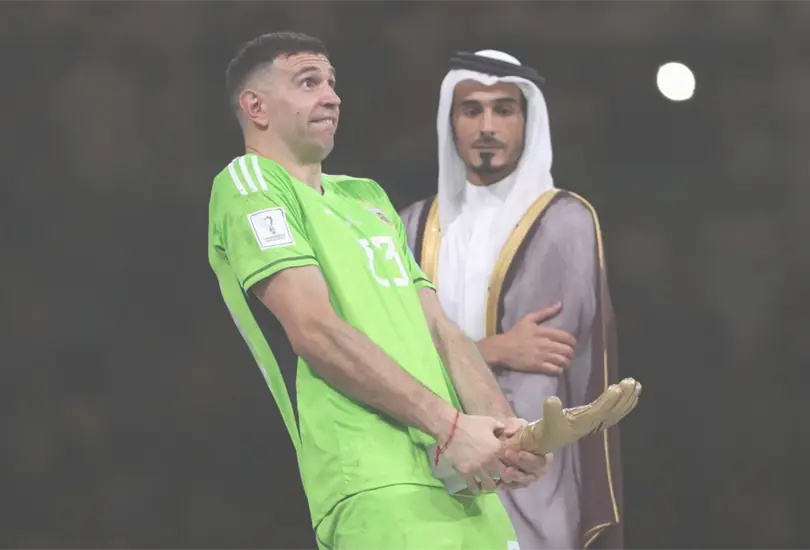 El Dibu Martínez nuevamente está en el ojo del huracán El Dibu Martínez nuevamente está en el ojo del huracán