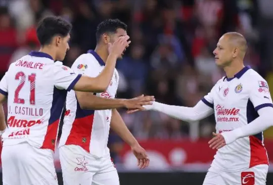 Los aficionados de Chivas han mostrado su descontento con el número 14