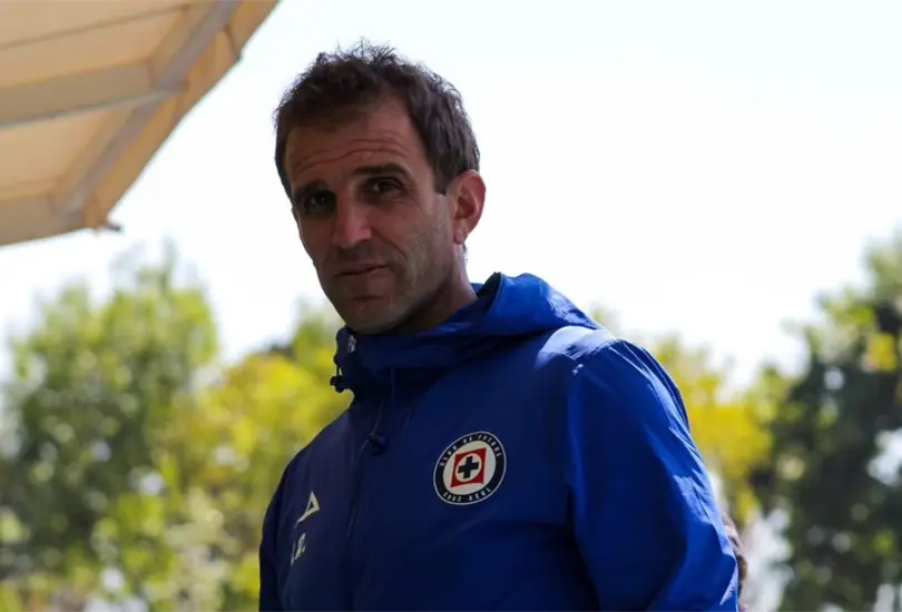 Iván Alonso trabaja para apuntalar el plantel de Cruz Azul Iván Alonso trabaja para apuntalar el plantel de Cruz Azul