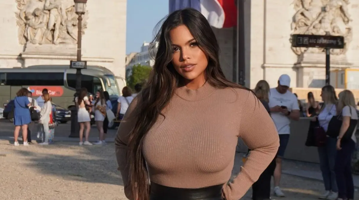 Dicha petición catapultó su popularidad en redes sociales, puesto que luego de que se hiciera viral, los seguidores comenzaron a caer en su perfil de Instagram (@graciebon). 