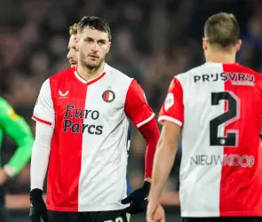 Santiago Giménez: ExDT de Países Pajos destroza al mexicano, "es promedio"