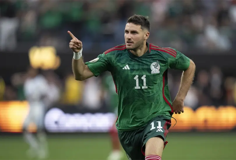 Santiago Gim&eacute;nez explic&oacute; las dificultades a las que se ha tenido que enfrentar en la Selecci&oacute;n Mexicana 