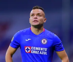 Cabecita Rodríguez habría preguntado por resultado del Cruz Azul en pleno partido del América