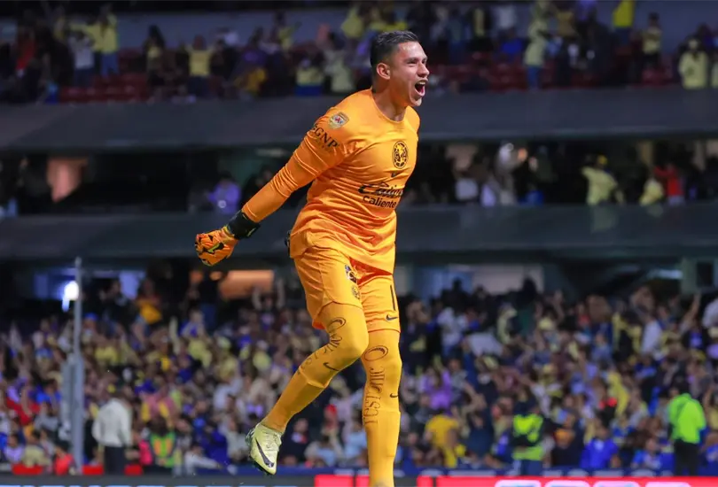 Se revel&oacute; c&oacute;mo Luis &Aacute;ngel Malag&oacute;n motiv&oacute; a sus compa&ntilde;eros de Am&eacute;rica previo al Cl&aacute;sico Joven